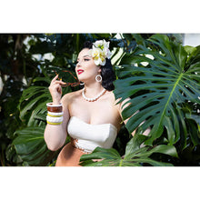 Load image into Gallery viewer, Salty Heavy Carve Bead Necklace by Splendette