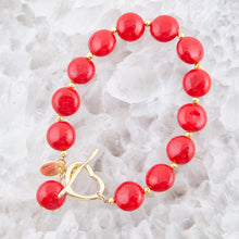 Load image into Gallery viewer, Scardale Red Shell Pearl Golden Toggle Bracelet