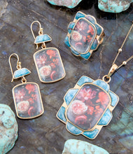Load image into Gallery viewer, Scenic Red Florals Blue Apatite Golden Statement Ring
