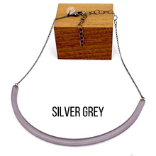 Load image into Gallery viewer, Frosted Bar Necklace *