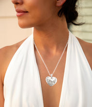 Load image into Gallery viewer, Sterling Silver Engraved Heart Pendant Neckalce