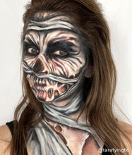 Load image into Gallery viewer, Mummy Makeup Kit