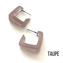 Load image into Gallery viewer, Bermuda Hoop Earrings