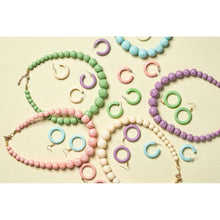 Load image into Gallery viewer, Tea Heavy Carve Bead Necklace by Splendette