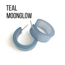 Load image into Gallery viewer, Moonglow Clara Hoop Earrings