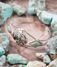 Load image into Gallery viewer, Thunderbird Sterling Silver Bracelet