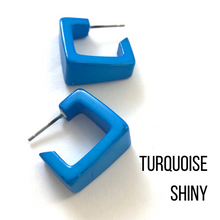 Load image into Gallery viewer, Bermuda Hoop Earrings