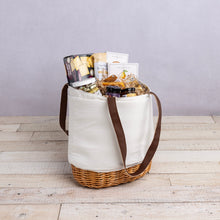 Load image into Gallery viewer, Pico Lunch Basket with Gourmet Gift Pack