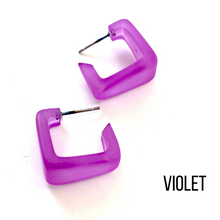 Load image into Gallery viewer, Bermuda Hoop Earrings