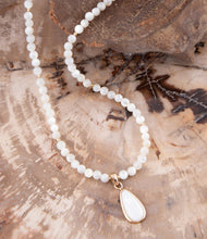 Load image into Gallery viewer, White Mother of Pearl Tear Drop Golden Pendant Necklace