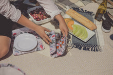 Load image into Gallery viewer, Promenade Picnic Basket